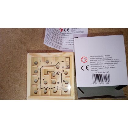 Labyrinth Holz 9 x 9 cm Mini Labyrinthspiel Geduldspiele, Reisespiel Spiel BWI